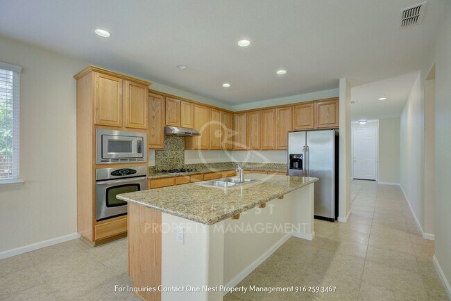 Building Photo - 3 bedroom 2 bathroom Lincoln Crossing home