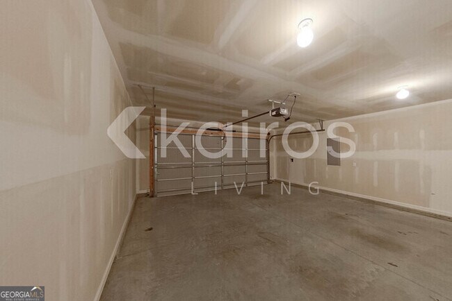 Building Photo - 104 Bluff Rd