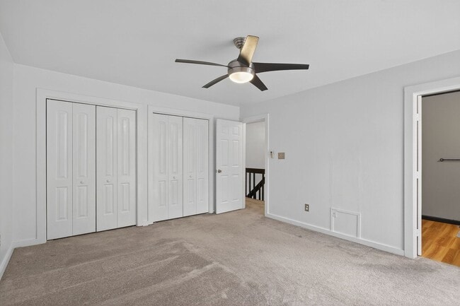 Building Photo - 119 Inland View Dr