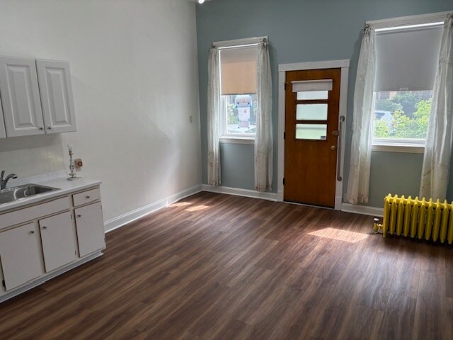 Front room - 1732 N Wood St
