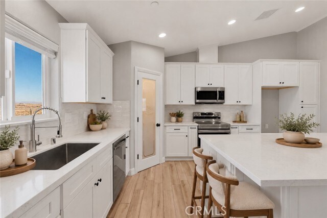Building Photo - 19280 Glendale Ct