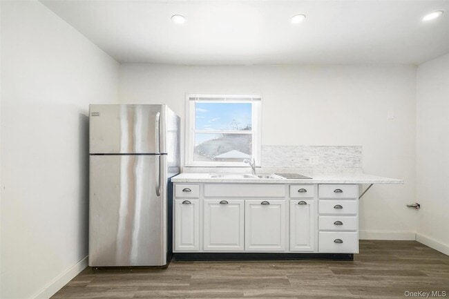 Building Photo - 620 Jersey Ave