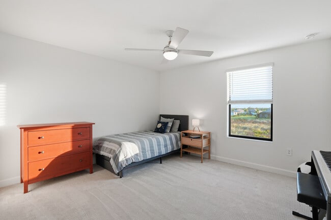 Building Photo - 18579 Ives Dr