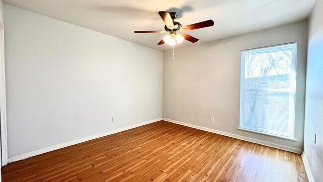 Building Photo - 2301 Ohlen Rd