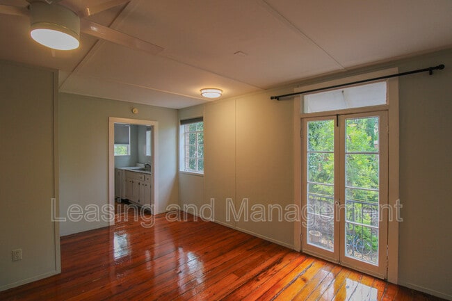 Building Photo - 21 Archdale St
