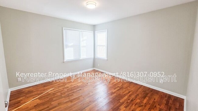 Building Photo - 3404 S Evanston Ave