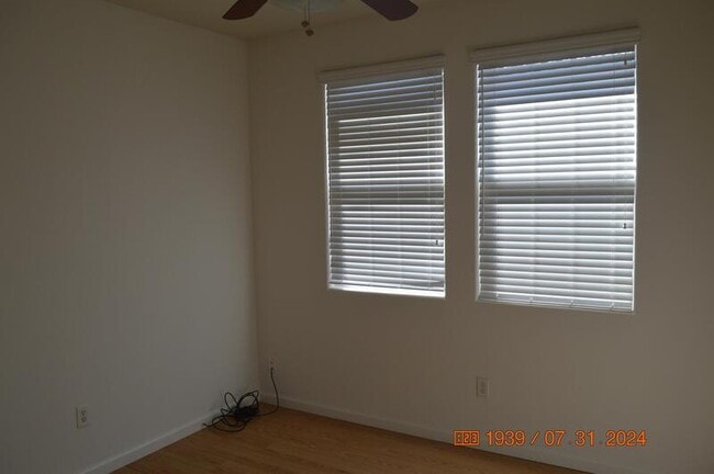 Building Photo - 2725 Amalfi