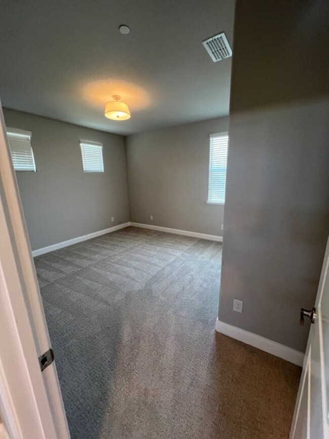 Building Photo - Bright Contemporary Solar Home In Roseville