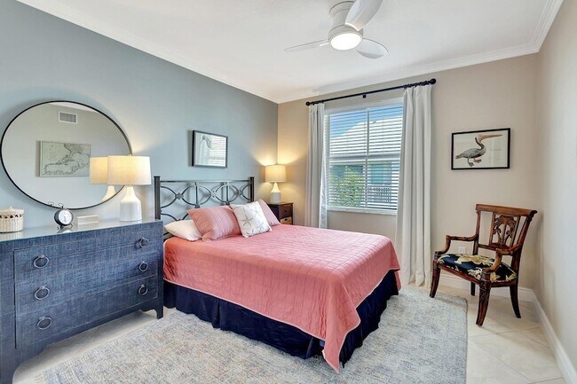 Building Photo - 775 NW Flagler Ave