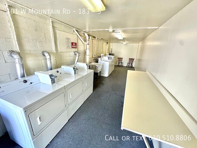 Building Photo - 101 W Mountain Rd