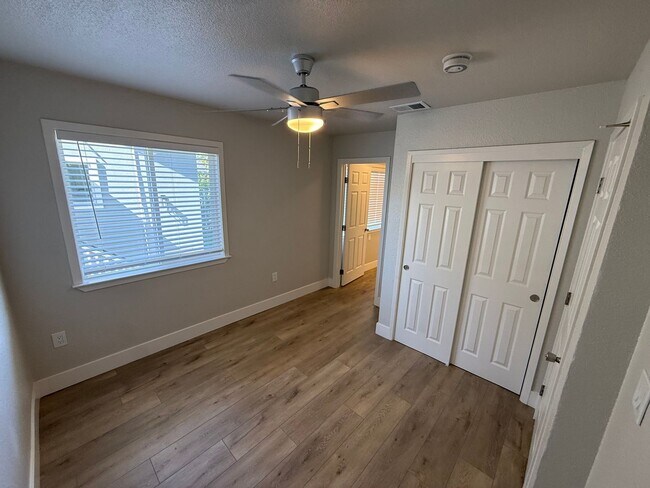 Building Photo - 3 Bed| 2 Bath | 1153 SF | Private Driveway | Single Story | Tenant pays $175 monthly for WS&G