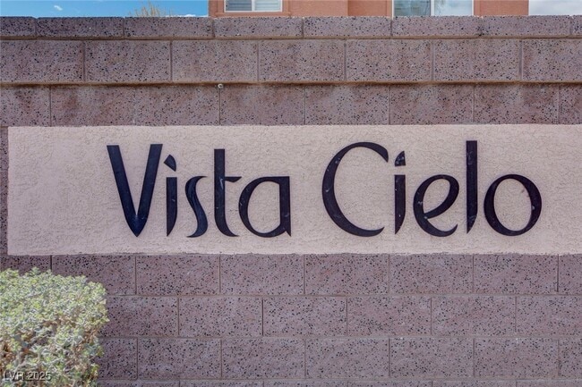 Building Photo - 5337 Brazelton St