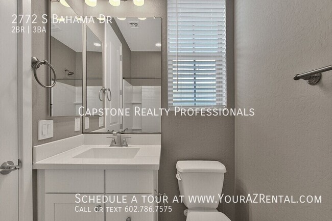 Building Photo - 2772 S Bahama Dr