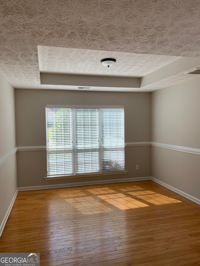Building Photo - 312 Vendella Cir