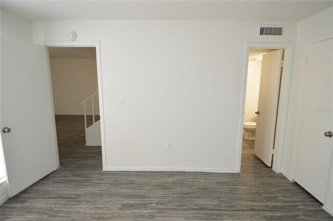 Building Photo - 5006 Moro Manor Dr