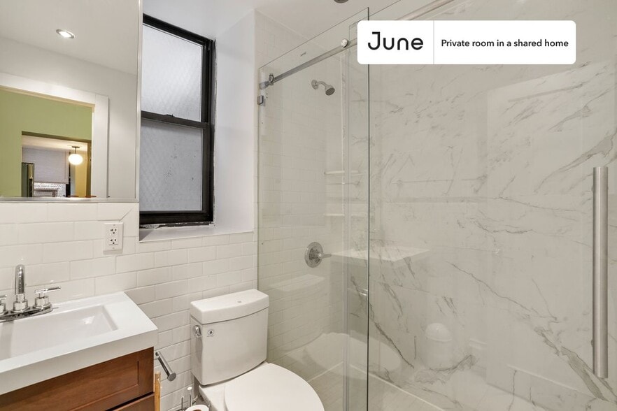 Building Photo - Room in Shared 3 bed/2 bath home in Morningside Heights