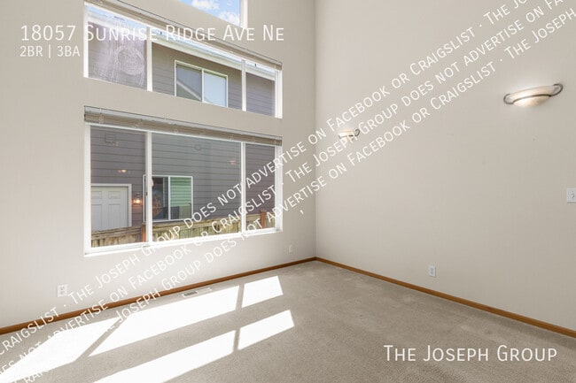 Building Photo - 18057 Sunrise Ridge Ave NE