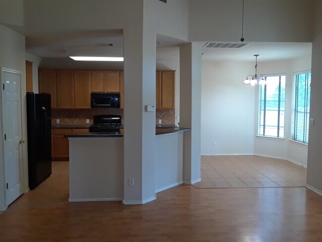 Building Photo - 13316 Bosswood Dr