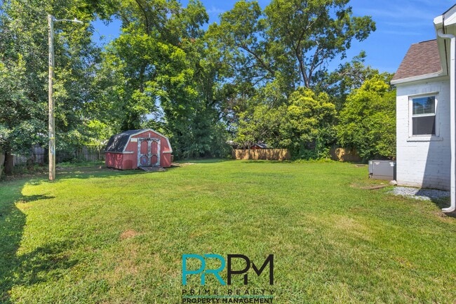 Building Photo - 515 Lanford Rd