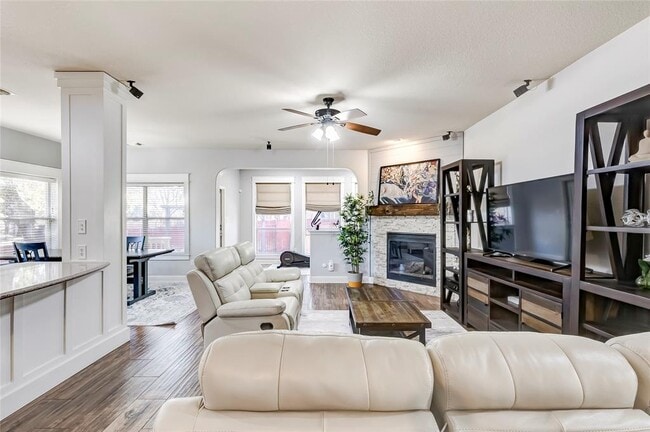 Building Photo - 2500 Charolais Ct