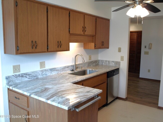 Building Photo - 9012 Scarsdale Ct