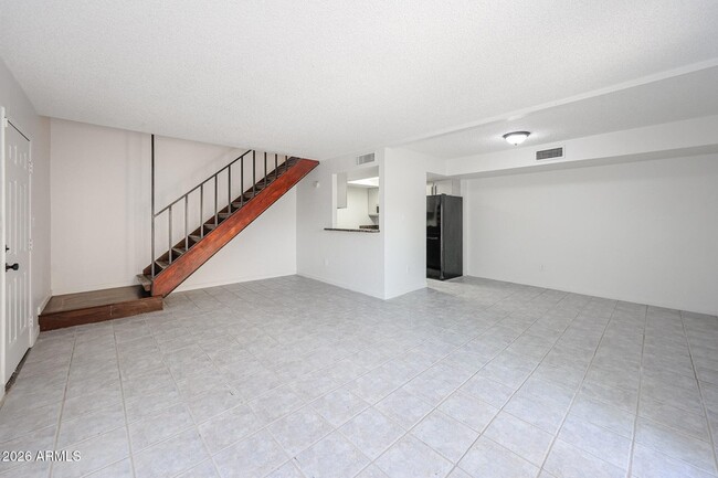 Building Photo - 17032 N 16th Dr
