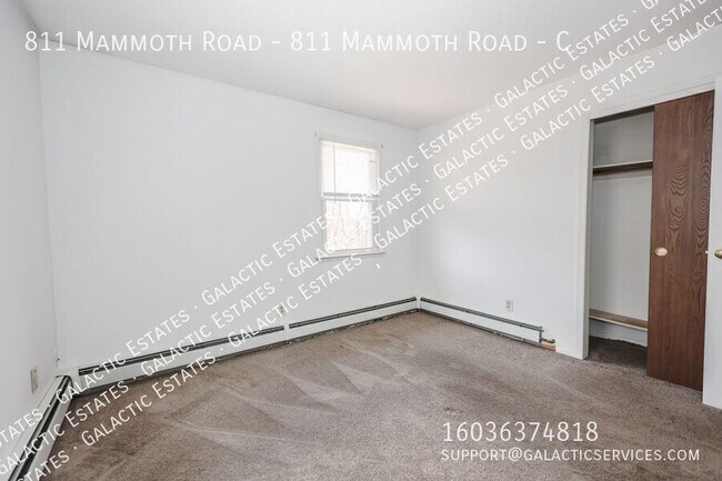 Building Photo - 811 Mammoth Rd