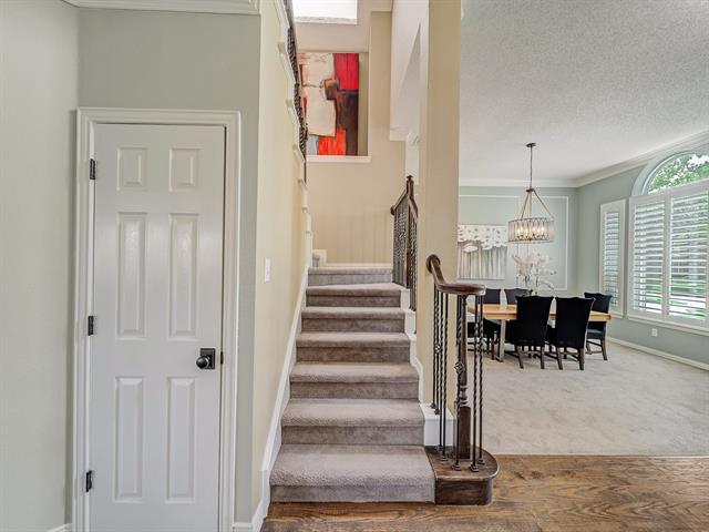 Building Photo - 520 Layton Dr