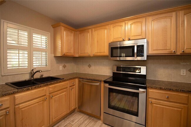 Building Photo - 6150 Gulfport Blvd S