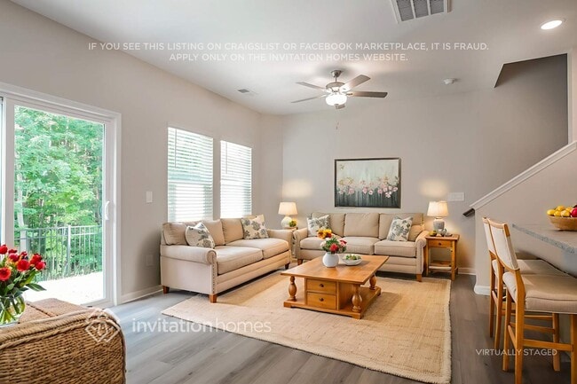 Building Photo - 721 Hilton Pk Lp