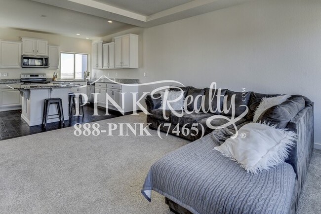 Building Photo - Banning Lewis Ranch Beauty