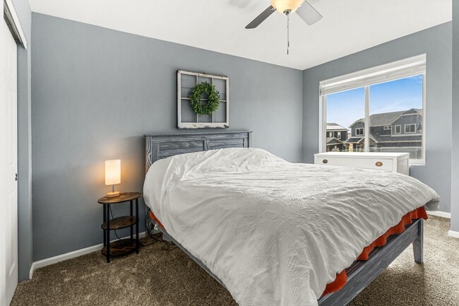Building Photo - Amazing 2 story in Banning Lewis Ranch
