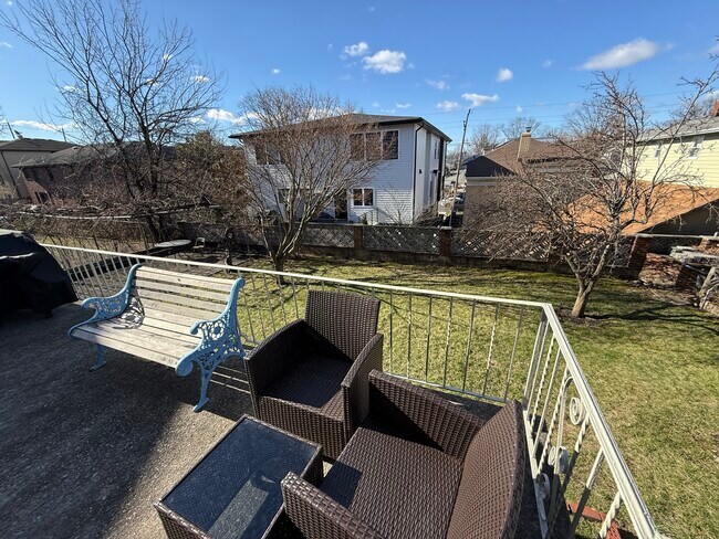 Building Photo - 426 Plateau Ave