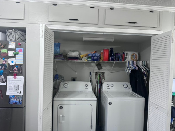 Building Photo - 102 Gracie St