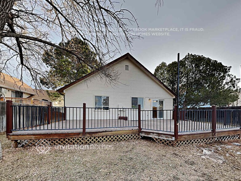 Building Photo - 17215 E Wagontrail Pkwy