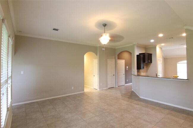 Building Photo - 6719 Rambling Manor Ct