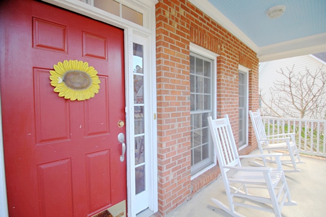 Building Photo - Available Early June! Gorgeous 4 bedroom home in Coles Pond!