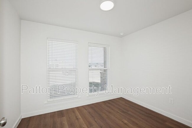 Building Photo - 8901 Tarrant Rd