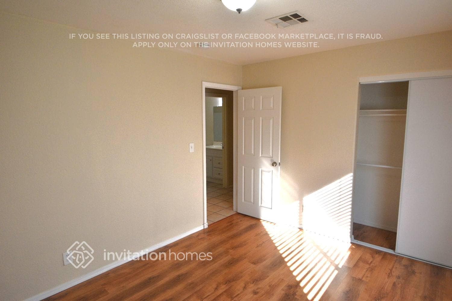 Building Photo - 1802 W Oraibi Dr