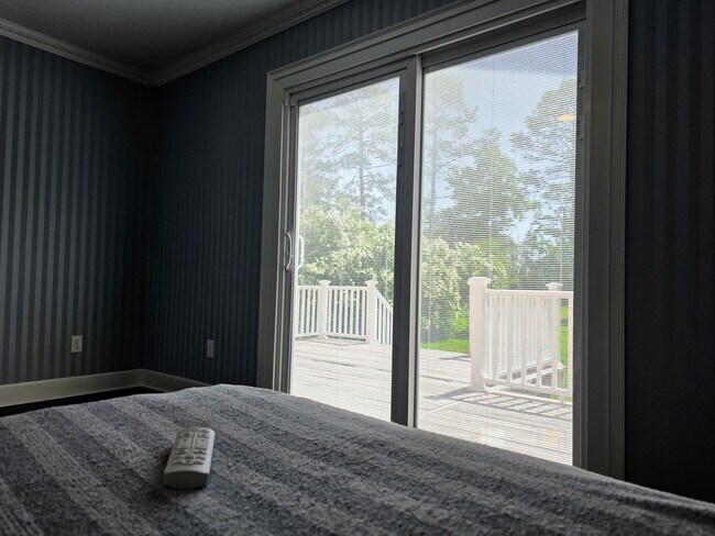 Building Photo - Peaceful paradise