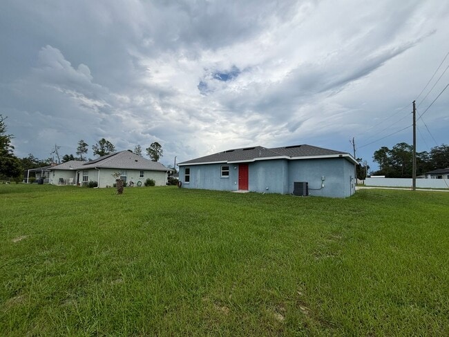Building Photo - 103 Marion Oaks Dr