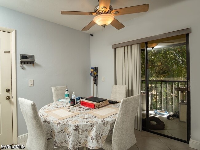 Building Photo - 1480 Green Valley Cir