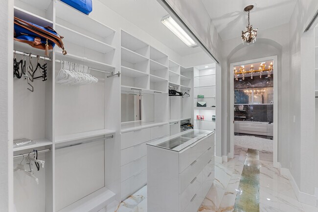 Building Photo - 11910 Osprey Point Cir
