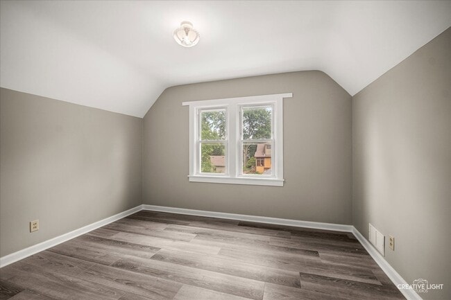 Building Photo - 334 Arbor Ave