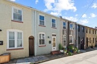 Building Photo - 2209 Duker Ct