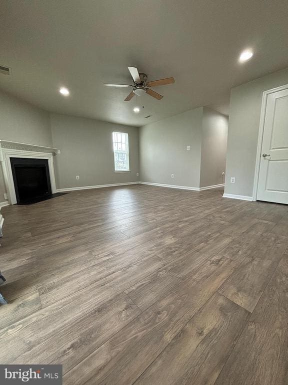 Building Photo - 115 Chamomile Ct