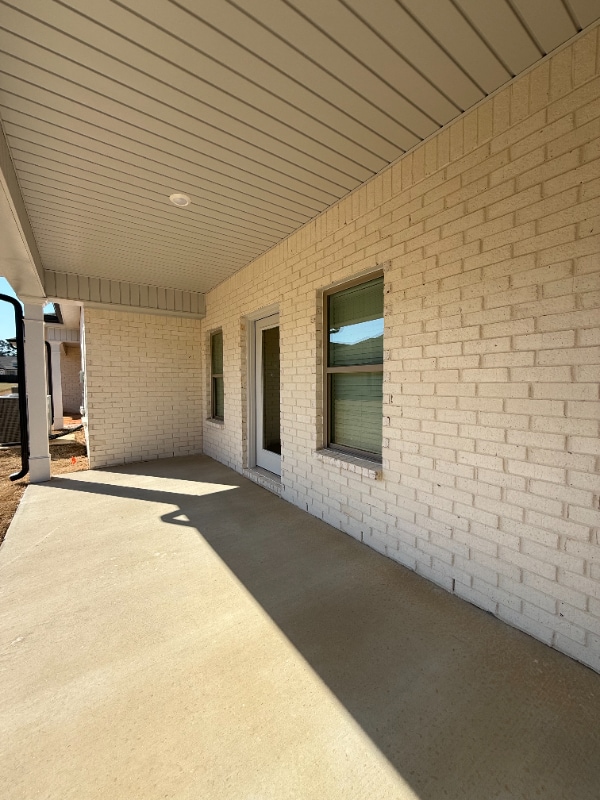 Building Photo - 6063 Gardner Maples Dr SE