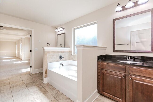 Building Photo - 6354 Brookridge Dr