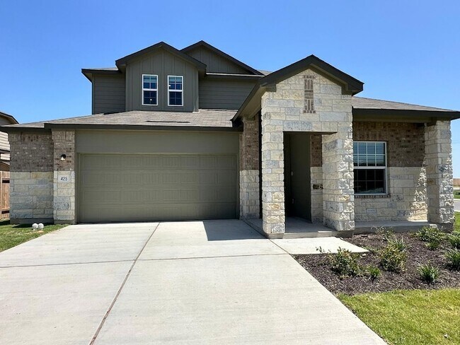 Building Photo - 425 Salt Springs Rd