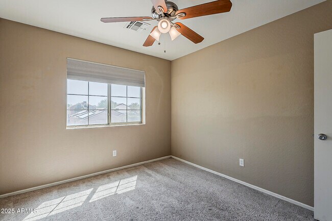 Building Photo - 5764 E Everhart Ln
